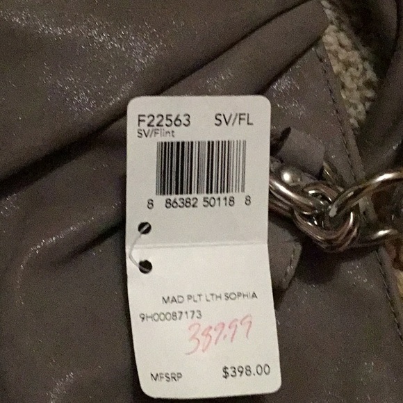 Coach purse over shoulder never used - Picture 2 of 3